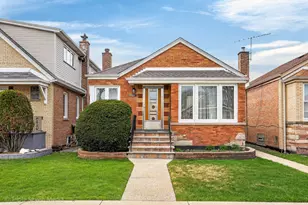 5022 S Leclaire Ave, Chicago, IL 60638 - Photo 1