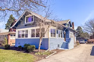 1213 E Prairie Ave, Des Plaines, IL 60016 - Photo 1