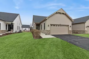 539 Sudbury Cir, Oswego, IL 60543 - Photo 1