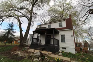 111 Manor Ave, Fox Lake, IL 60020 - Photo 1