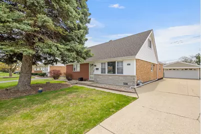 6937 Stanford Drive, Bridgeview, IL 60455 - Photo 1