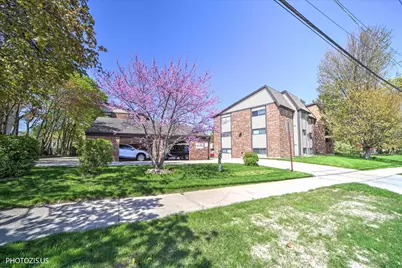 550 Vine Avenue #104, Highland Park, IL 60035 - Photo 1