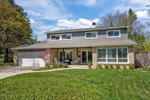 943 Marvell Ln, Highland Park, IL 60035 - Photo 1