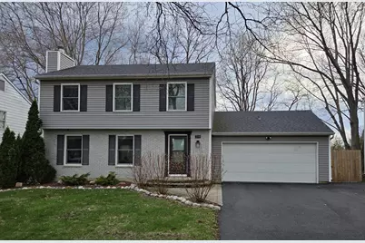 730 Liberty Avenue, Saint Charles, IL 60174 - Photo 1