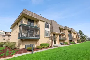 15705 Old Orchard Ct, Orland Park, IL 60462 - Photo 1