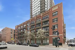 210 S Desplaines St, Chicago, IL 60661 - Photo 1