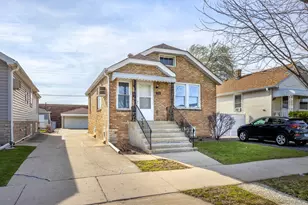 1706 N 15th Ave, Melrose Park, IL 60160 - Photo 1