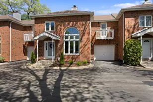 4916 Main St, Lisle, IL 60532 - Photo 1