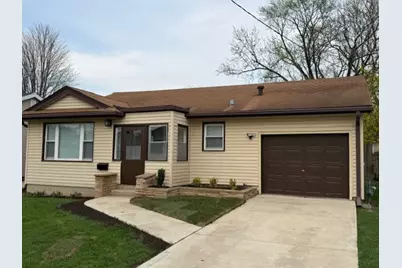 215 N Ohio Street, Aurora, IL 60505 - Photo 1