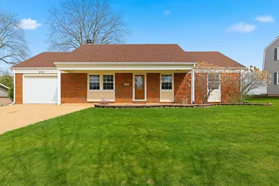 225 Wilmslow Lane, Schaumburg, IL 60194 - Photo 1
