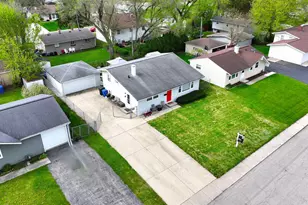 117 Cordova Rd, Carpentersville, IL 60110 - Photo 1