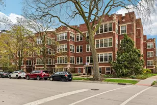 801 Hinman Ave, Evanston, IL 60202 - Photo 1