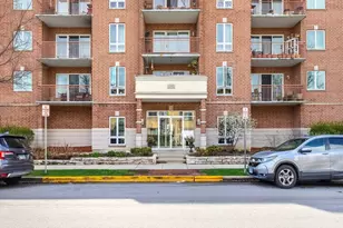 1349 E Washington St, Des Plaines, IL 60016 - Photo 1