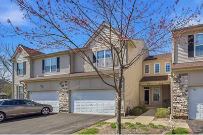 541 Shakespeare Drive, Grayslake, IL 60030 - Photo 1