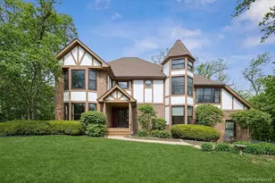 29W306 Oak Ln, West Chicago, IL 60185 - Photo 1