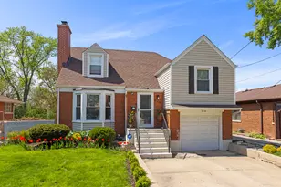 626 S Main St, Lombard, IL 60148 - Photo 1