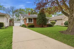 228 S Milton Ave S, Glen Ellyn, IL 60137 - Photo 1