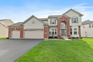4077 Stratford Ln, Carpentersville, IL 60110 - Photo 1