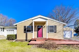 401 E Lincoln St, Sycamore, IL 60178 - Photo 1