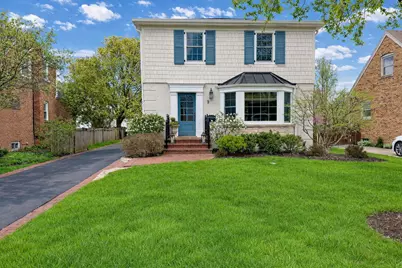 9 Granville Avenue, Park Ridge, IL 60068 - Photo 1
