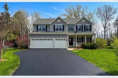 2825 Haven Lane, Lindenhurst, IL 60046 - Photo 1