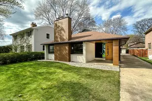 1087 Andean Pl, Highland Park, IL 60035 - Photo 1