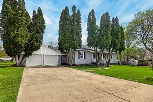 1706 Warren Rd, Rockford, IL 61108 - Photo 1