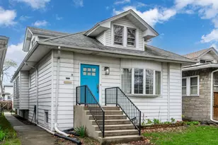 4626 N Leclaire Ave, Chicago, IL 60630 - Photo 1