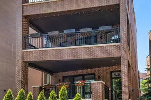 2908 N Burling St, Chicago, IL 60657 - Photo 1