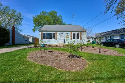 1027 Wild Street, Sycamore, IL 60178 - Photo 1