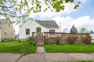 211 S Michigan Ave, Bradley, IL 60915 - Photo 1