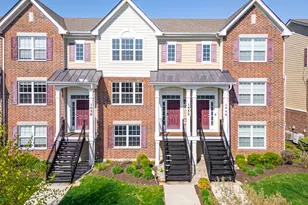 1452 Lake Ridge Ct, Mundelein, IL 60060 - Photo 1