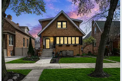 10829 S Maplewood Avenue, Chicago, IL 60655 - Photo 1