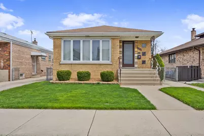 5353 S Moody Avenue, Chicago, IL 60638 - Photo 1