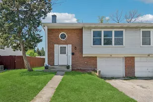 76 Briar St, Glen Ellyn, IL 60137 - Photo 1