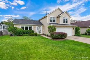 113 N Bristol Dr, Bloomingdale, IL 60108 - Photo 1