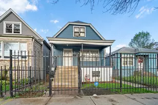10151 S Ave M, Chicago, IL 60617 - Photo 1