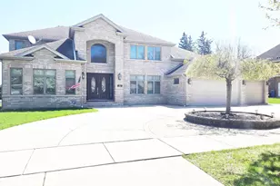 839 Parkside Ave N, Itasca, IL 60143 - Photo 1