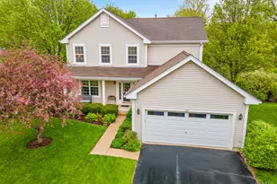 501 Deer Run Rd, Lakemoor, IL 60051 - Photo 1