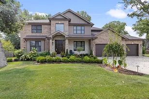 1162 Sycamore Dr, Lake Zurich, IL 60047 - Photo 1