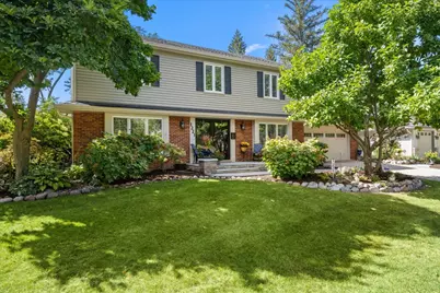 1221 N Loomis Street, Naperville, IL 60563 - Photo 1