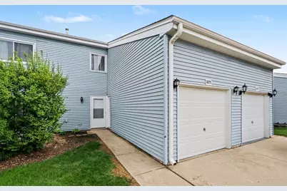1895 Hickory Lane, Glendale Heights, IL 60139 - Photo 1