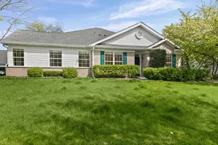 104 Enfield Ln, Grayslake, IL 60030 - Photo 1