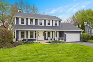 544 S Prairie St, Cary, IL 60013 - Photo 1