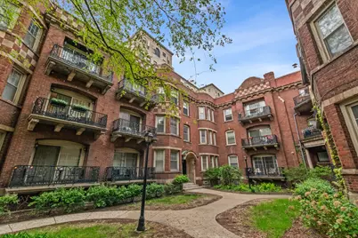 5321 S Harper Avenue #3, Chicago, IL 60615 - Photo 1