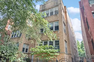 7315 N Honore St, Chicago, IL 60626 - Photo 1