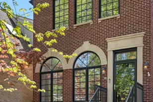 2131 W Dickens Ave, Chicago, IL 60647 - Photo 1