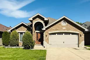 8017 Oak Park Ave, Burbank, IL 60459 - Photo 1