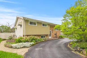 14740 Kilbourne Ave, Midlothian, IL 60445 - Photo 1