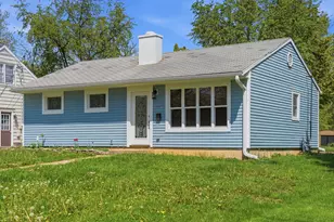 1107 University St, Dixon, IL 61021 - Photo 1